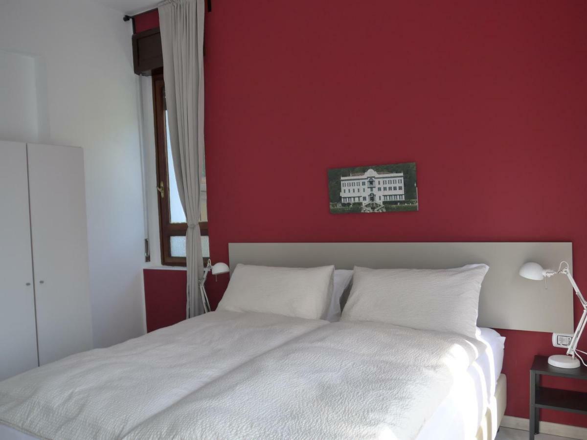La Tana Rooms เลนโน ภายนอก รูปภาพ