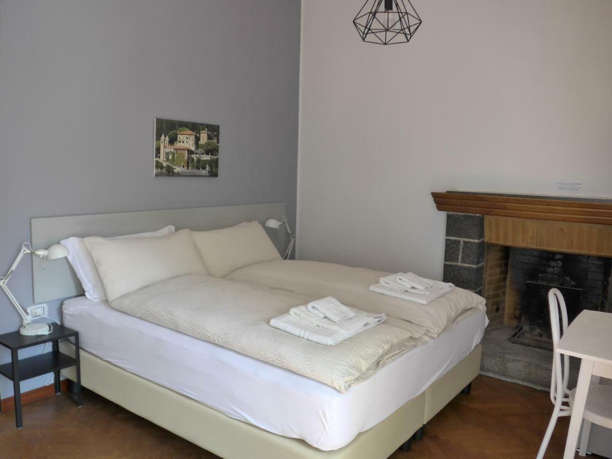 La Tana Rooms เลนโน ภายนอก รูปภาพ