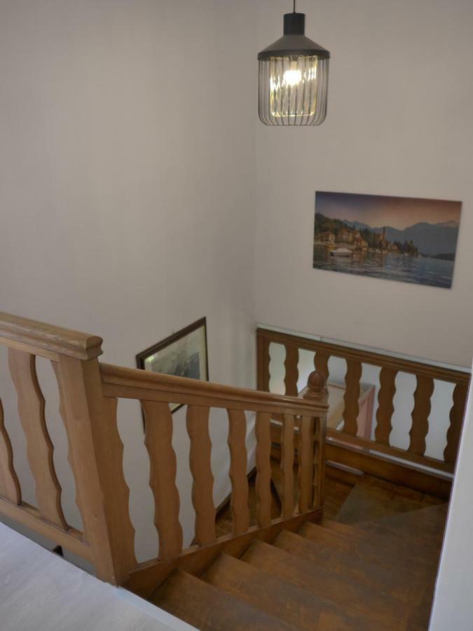 La Tana Rooms เลนโน ภายนอก รูปภาพ